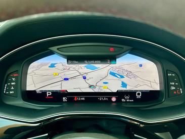 Audi SQ8 Competition Plus — photo 16