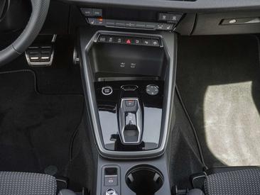 Audi A3 S Line 35 TFSI — photo 13