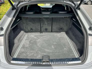 Audi SQ8 Competition Plus — photo 29