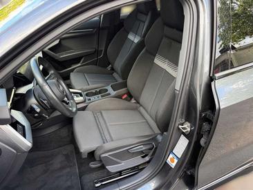 Audi A3 S Line 45 TFSI E — photo 18