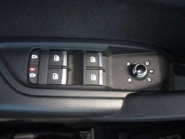 Audi Q5 S Line 40 TDI — photo 22