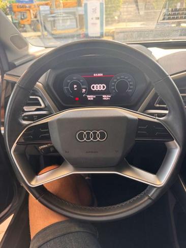 Audi Q4 E-tron S-Line Sportpaket 35 E-tron — photo 31