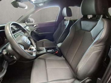 Audi Q3 S Line 45 E — photo 9