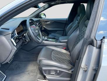 Audi Q8 Competition Plus 50 TDI — photo 7