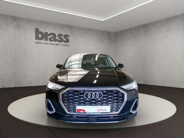 Audi Q3 S Line 35 TFSI — photo 8