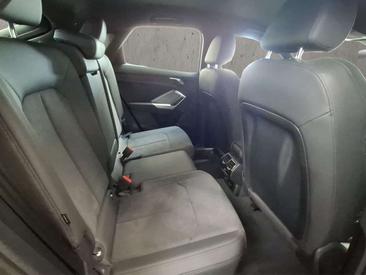 Audi Q3 S Line 35 TDI — photo 19