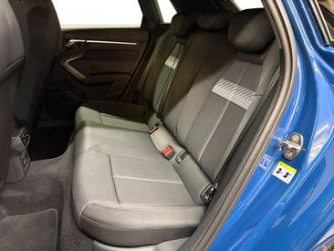 Audi A3 S Line TFSIe — photo 8