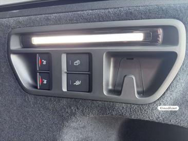 Audi Q7 — photo 17