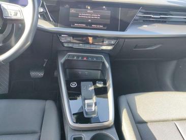 Audi A3 Advanced 35 TFSI — photo 9