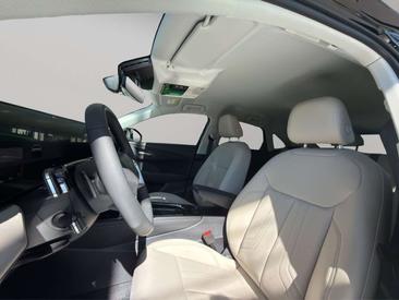 Audi Q3 S Line E-hybrid — photo 20