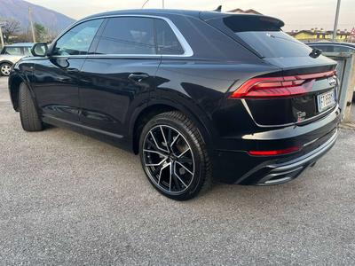 Audi Q8 S Line 50 TDI