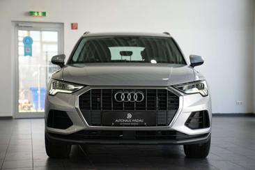 Audi Q3 45 TFSI E — photo 3