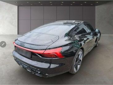 Audi RS E-tron GT — photo 3