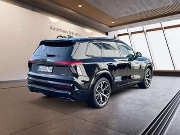 Audi Q7 S Line — photo 2
