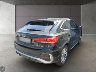 Audi Q3 S Line 35 TFSI — photo 3