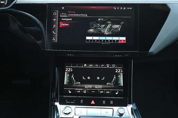 Audi E-tron S Line Black Edition 55 — photo 15