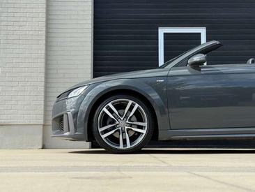 Audi TT S Line 40 TFSI — photo 12