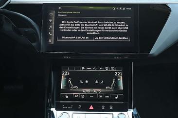 Audi E-tron S Line Black Edition 55 — photo 24