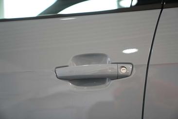 Audi Q2 Advanced 35 TFSI — photo 13