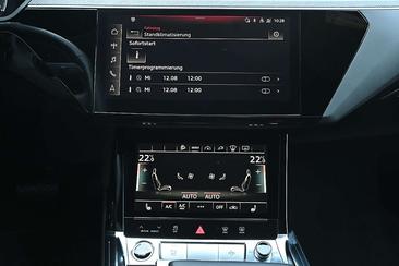 Audi E-tron S Line Black Edition 55 — photo 29
