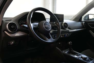 Audi Q2 Advanced 35 TFSI — photo 16