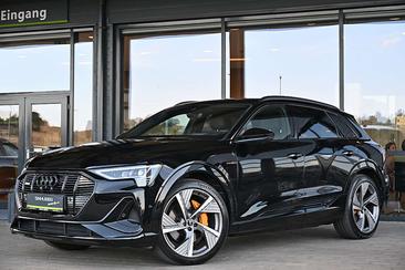 Audi E-tron S Line Black Edition 55 — photo 37