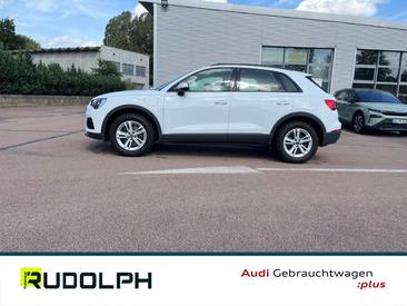 Audi Q3 45 TFSIe — photo 3