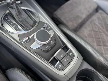 Audi TT S Line 40 TFSI — photo 35