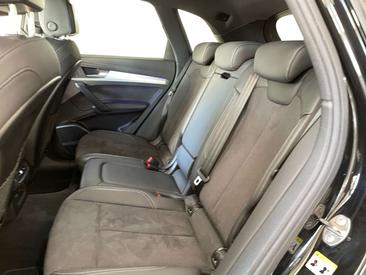 Audi Q5 S Line 40 TDI — photo 8