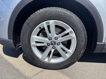 Audi Q3 35 TFSI — photo 17