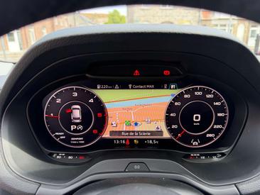 Audi Q2 S Line 35 TDI — photo 26