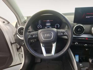 Audi Q2 S Line 35 TFSI — photo 11