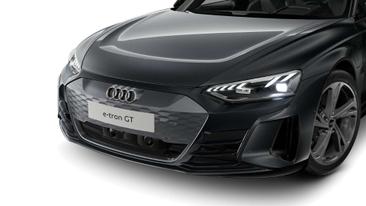 Audi E-tron GT — photo 2