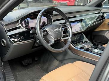 Audi A8 50 TDI — photo 11