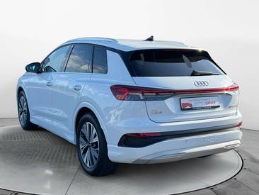 Audi Q4 E-tron S Line 40 E-tron — photo 4