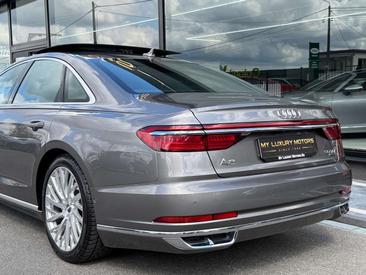 Audi A8 50 TDI — photo 8
