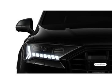 Audi Q7 S Line Competition Plus — photo 3