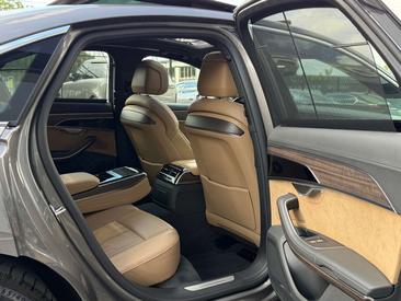Audi A8 50 TDI — photo 14