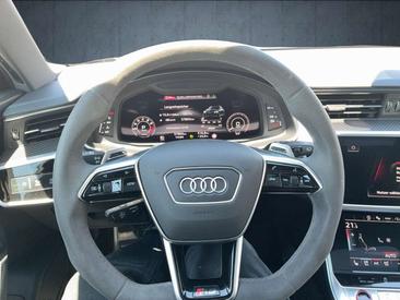 Audi RS6 Avant — photo 11