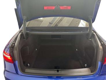 Audi S8 Exclusive 4.0 TFSI — photo 15
