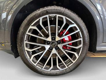 Audi SQ5 SUV Tech Pro TFSI — photo 2