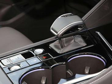 Volkswagen Touareg TDI 4Motion R-Line — photo 10