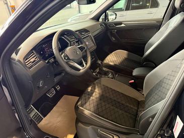 Volkswagen TIGUAN R-Line — photo 11