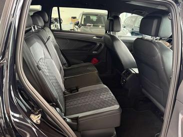 Volkswagen TIGUAN R-Line — photo 13