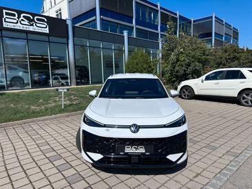 Volkswagen T-Roc ETSI R-Line — photo 10