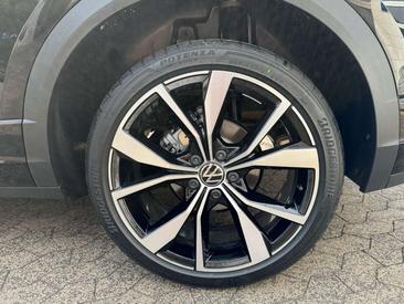 Volkswagen T-Roc R-Line — photo 7