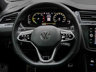Volkswagen TIGUAN R-Line — photo 8