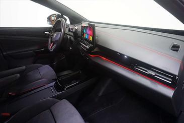 Volkswagen ID.5 GTX 4Motion — photo 10