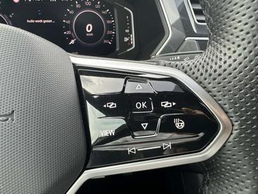 Volkswagen TIGUAN EHybrid R-Line — photo 21