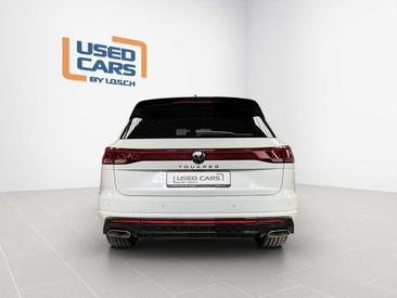Volkswagen Touareg 4Motion R-Line — photo 7